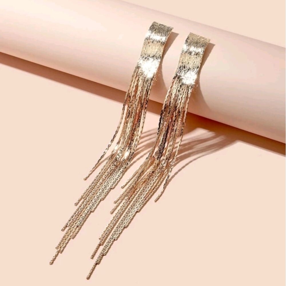 💖 2/$30 Womens Dangle Gold tone long tassel formal party formal sexy earrings - Picture 4 of 11